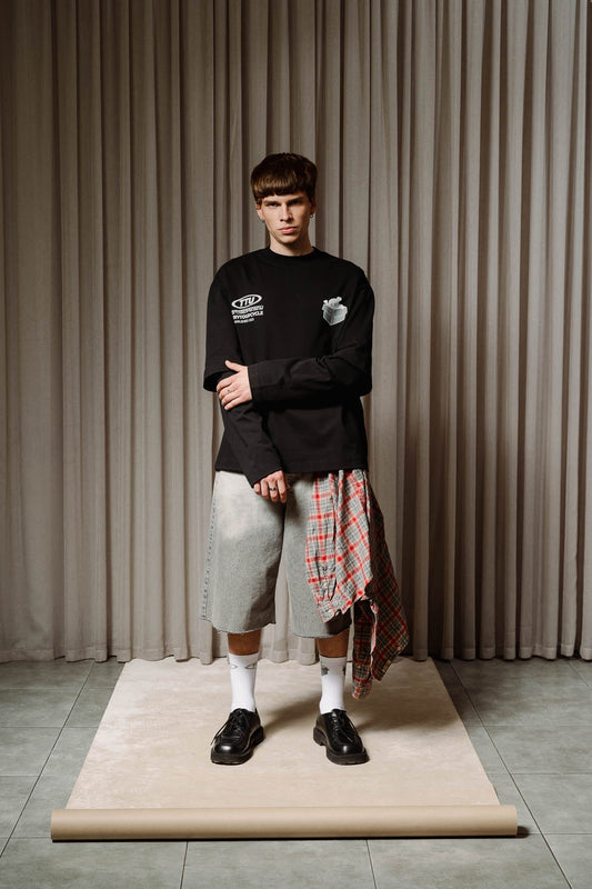 Black double sleeve shirt - Trytoupcycle