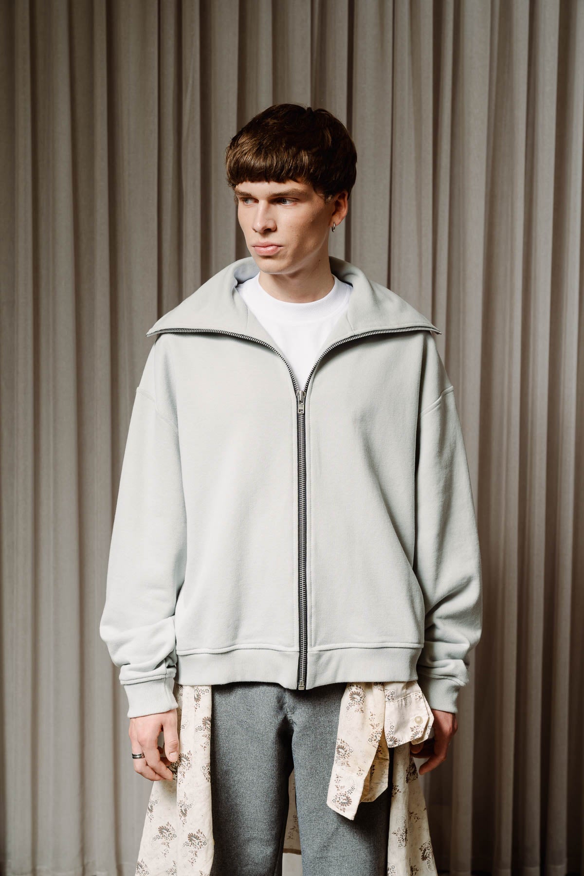 Long neck zip up - Trytoupcycle