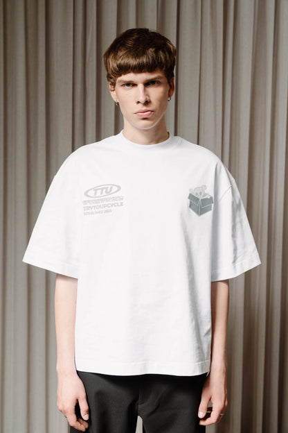 White tee shirt - Trytoupcycle